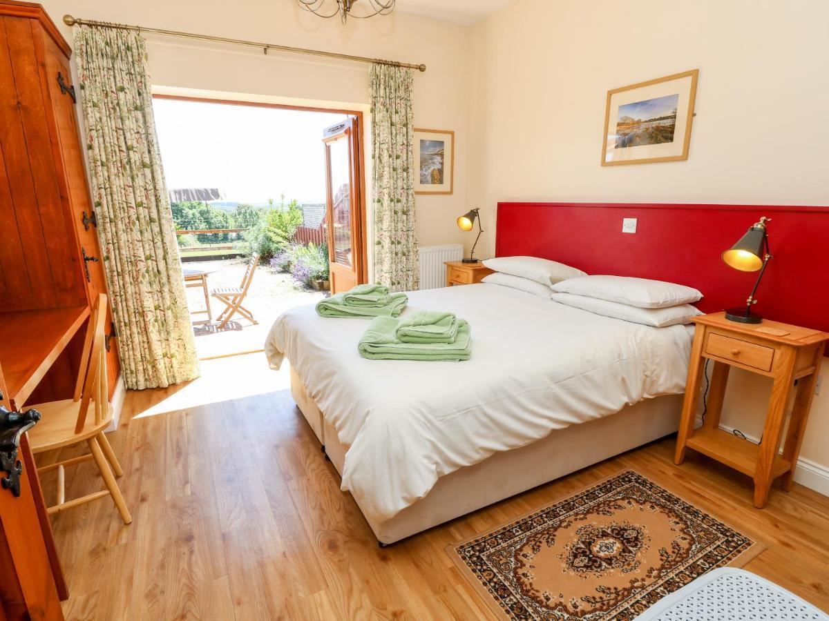 3 The Stables Villa Havenstreet  Luaran gambar