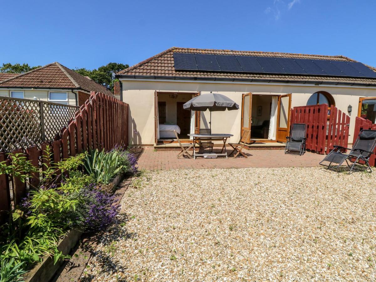 3 The Stables Villa Havenstreet  Luaran gambar